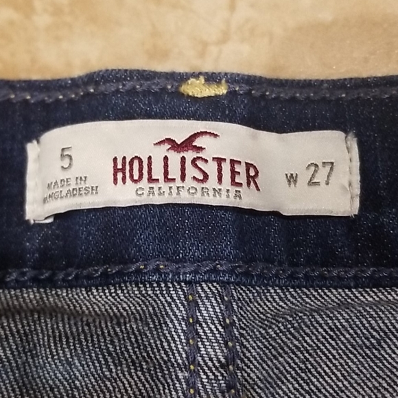 Shorts - Picture 3 of 3